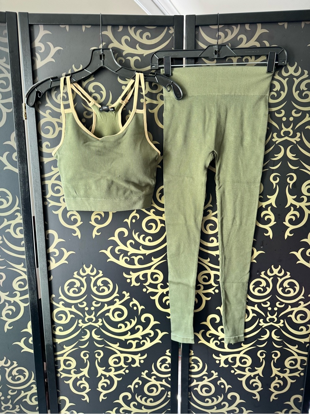 Fashion Nova Olive Green Strappy Sports Bra & High-Waist Leggings Set